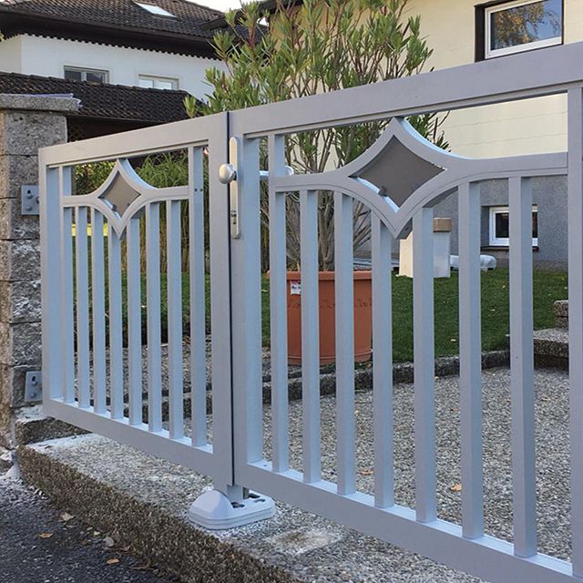 Aluminiumzaun mit Dekorelementen | Metallbauer Österreich